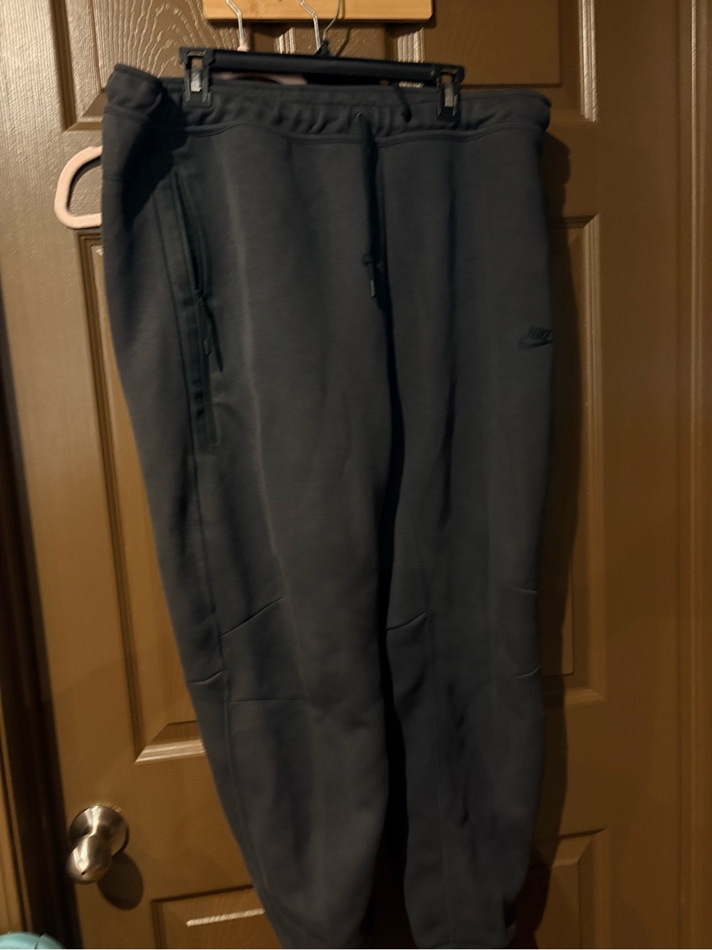 Nike Men's Dark Gray Zippered Jogger Sweatpants